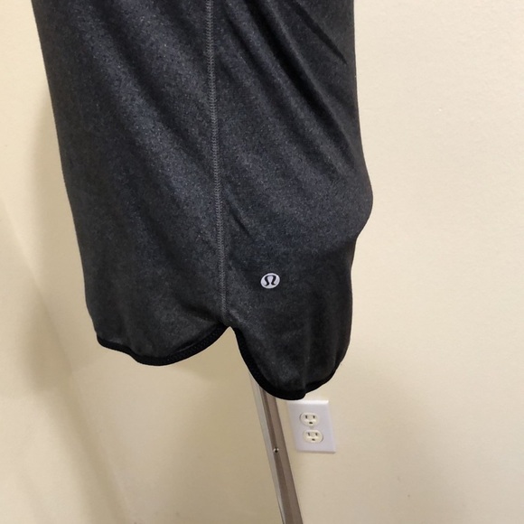 Lululemon 105 F Singlet Tank Top Size XS Dark Heathered Gray - Picture 7 of 10
